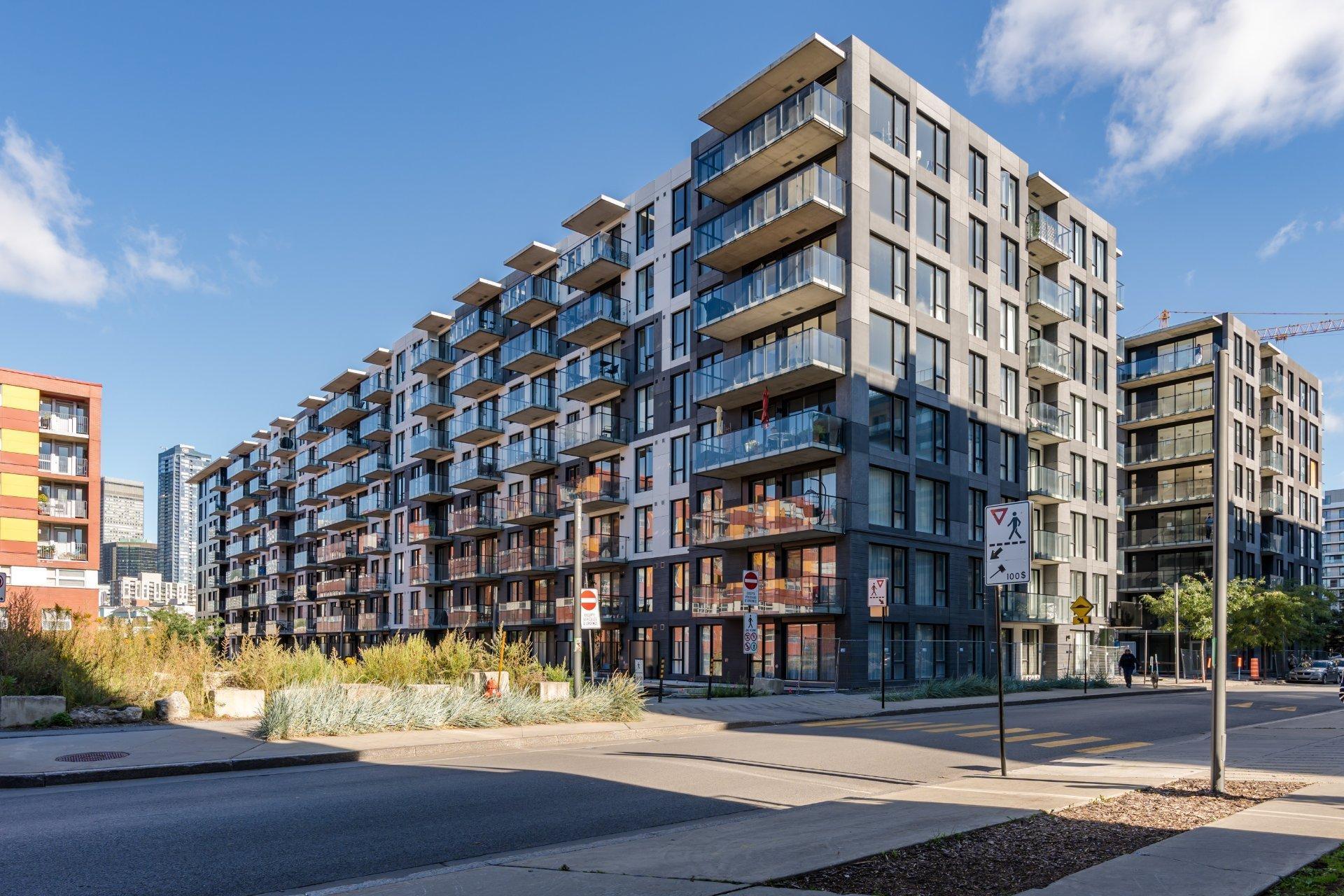 









1400


Rue Ottawa

, 120B,
Montréal (Le Sud-Ouest),




QC
H3J1T9

