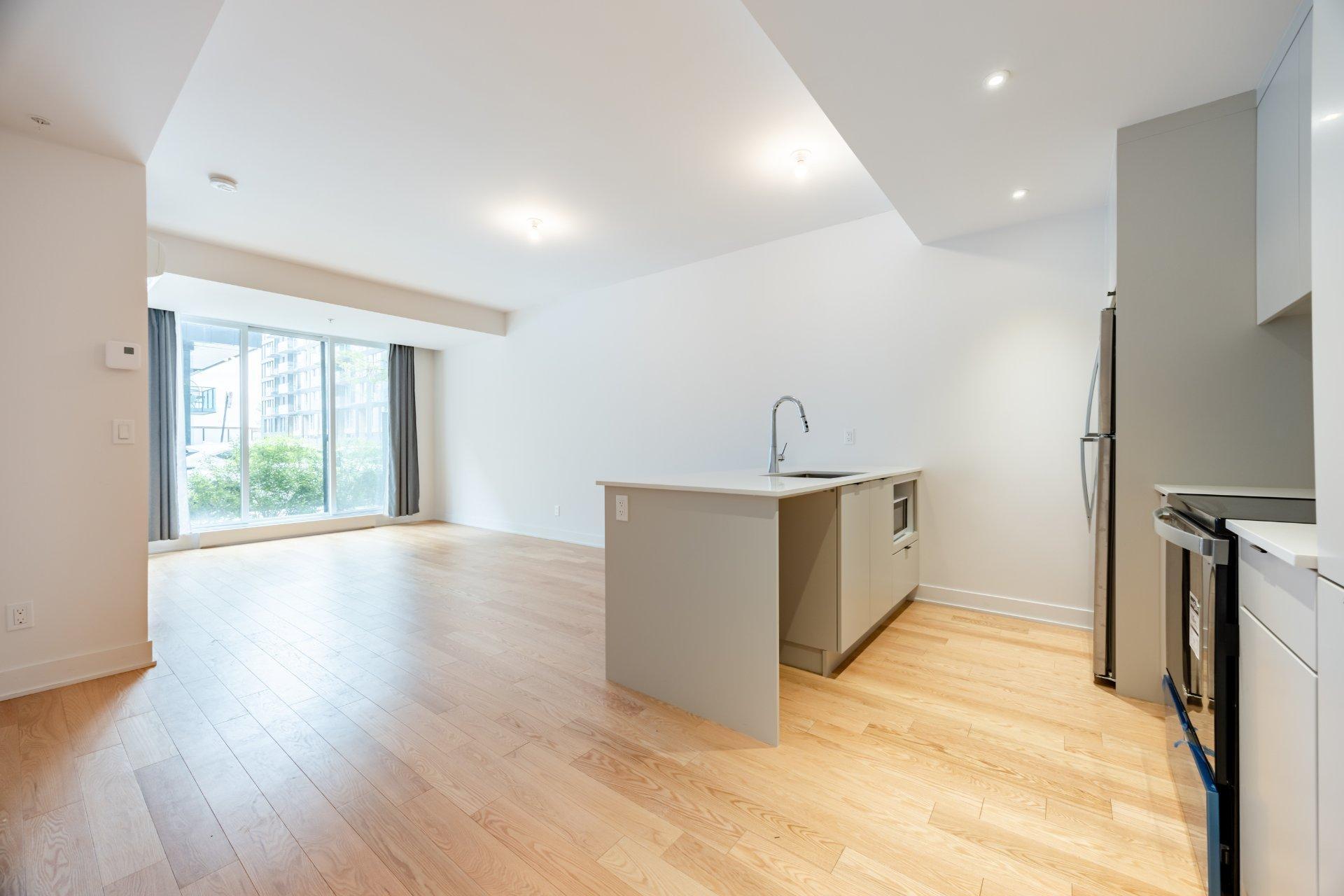 









1400


Rue Ottawa

, 120B,
Montréal (Le Sud-Ouest),




QC
H3J1T9

