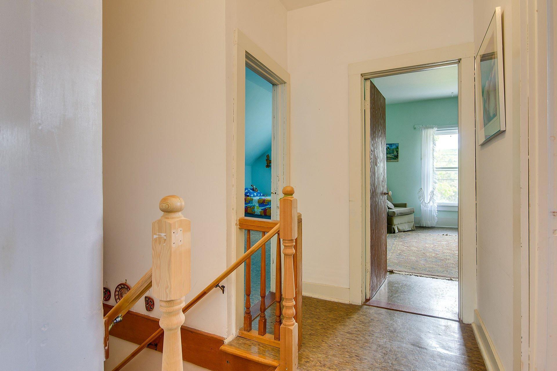 









60


Rue Thibault S.

,
Abercorn,




QC
J0E1B0


