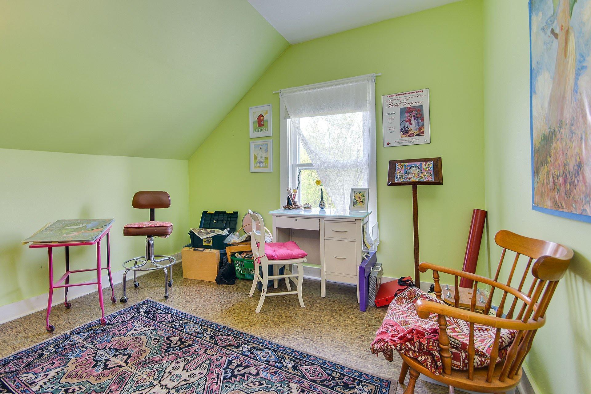 









60


Rue Thibault S.

,
Abercorn,




QC
J0E1B0

