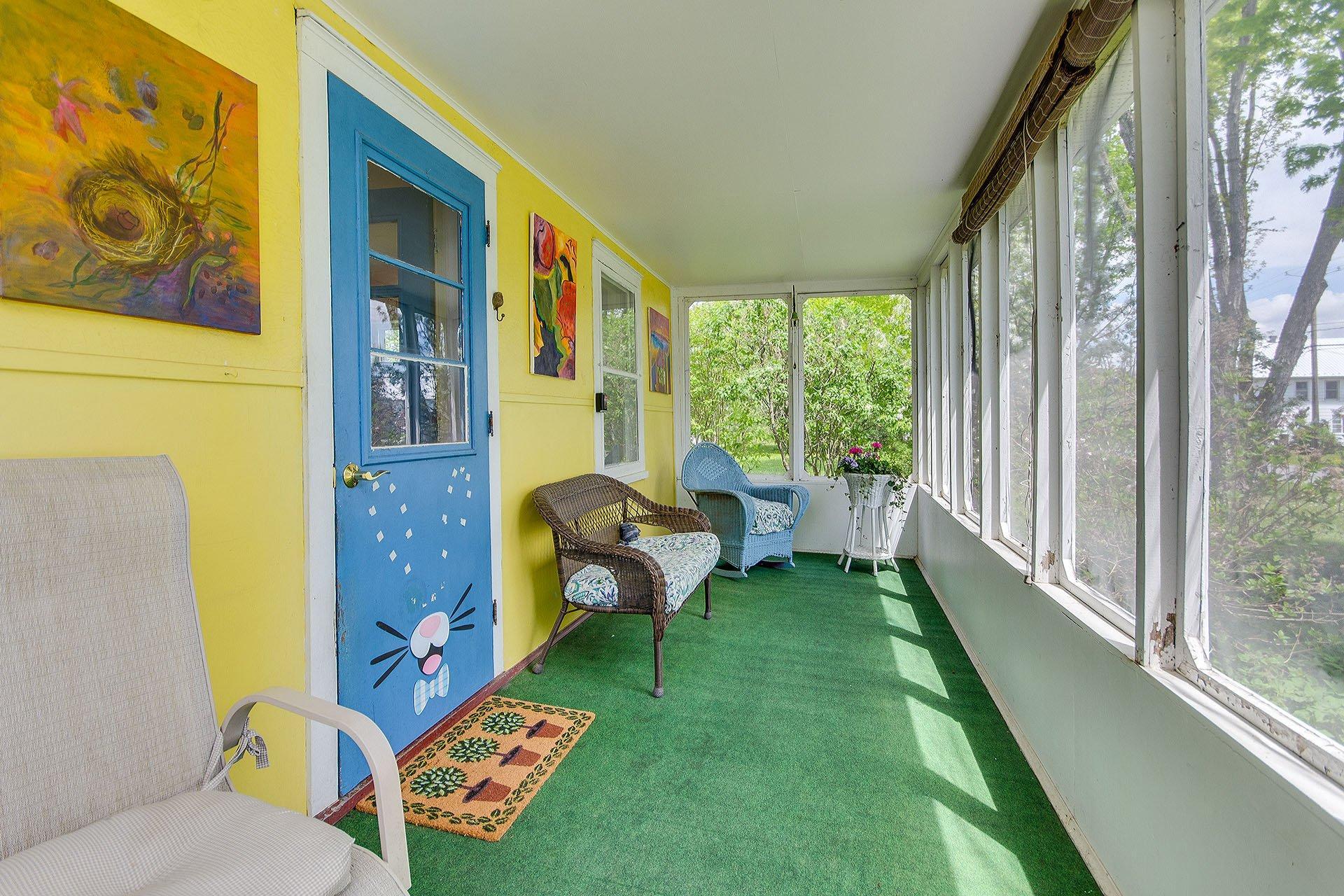 









60


Rue Thibault S.

,
Abercorn,




QC
J0E1B0

