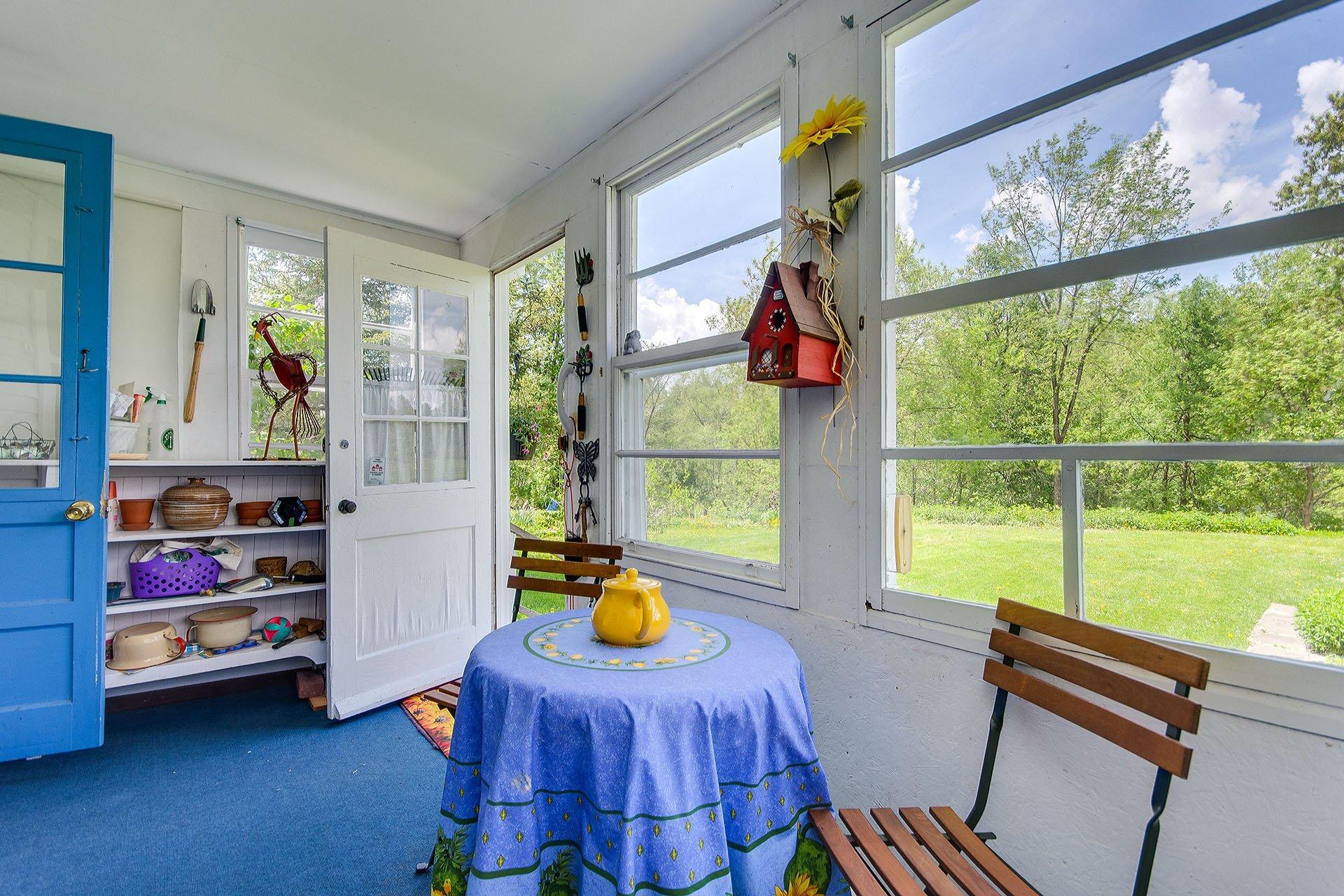 









60


Rue Thibault S.

,
Abercorn,




QC
J0E1B0

