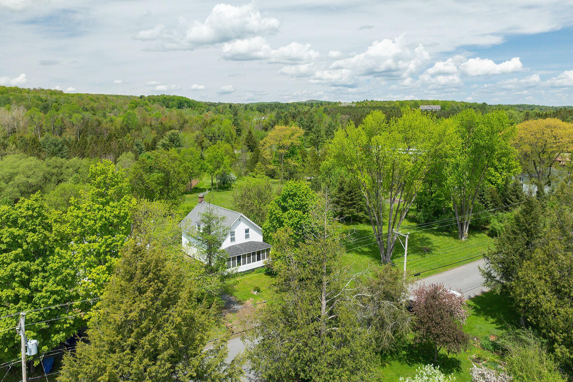 









60


Rue Thibault S.

,
Abercorn,




QC
J0E1B0

