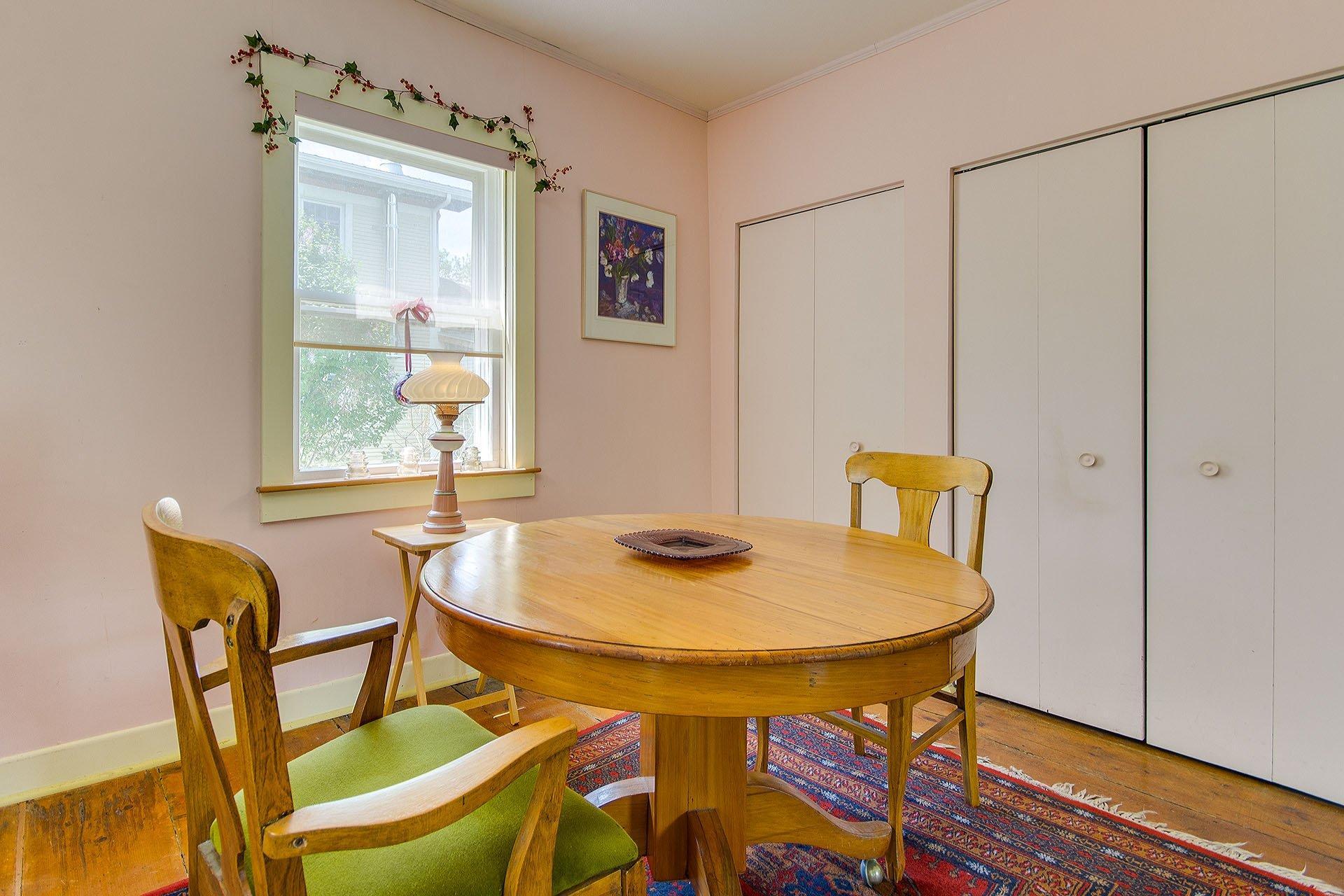









60


Rue Thibault S.

,
Abercorn,




QC
J0E1B0

