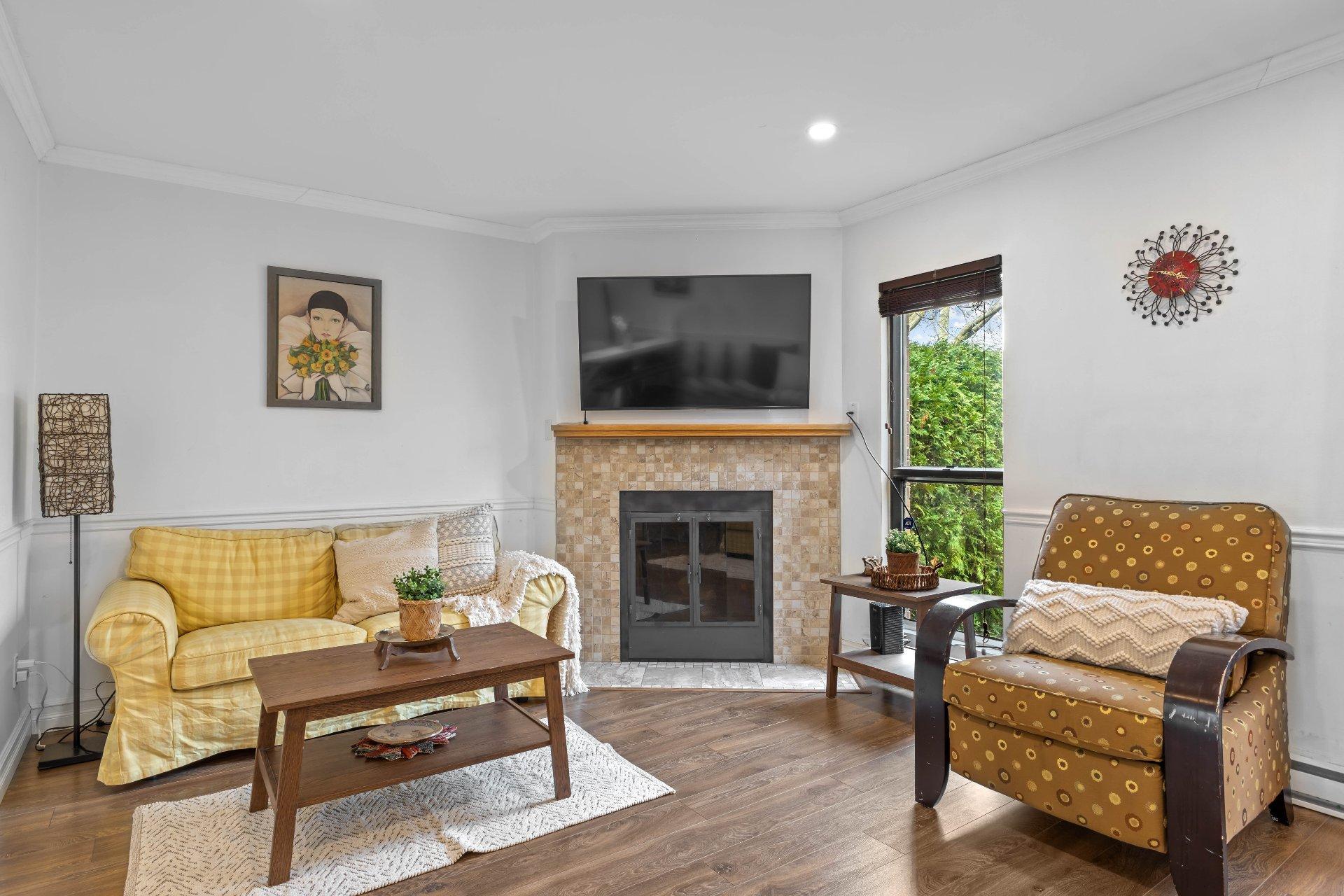 









953Z


Place Soulanges

,
Brossard,




QC
J4X1L8

