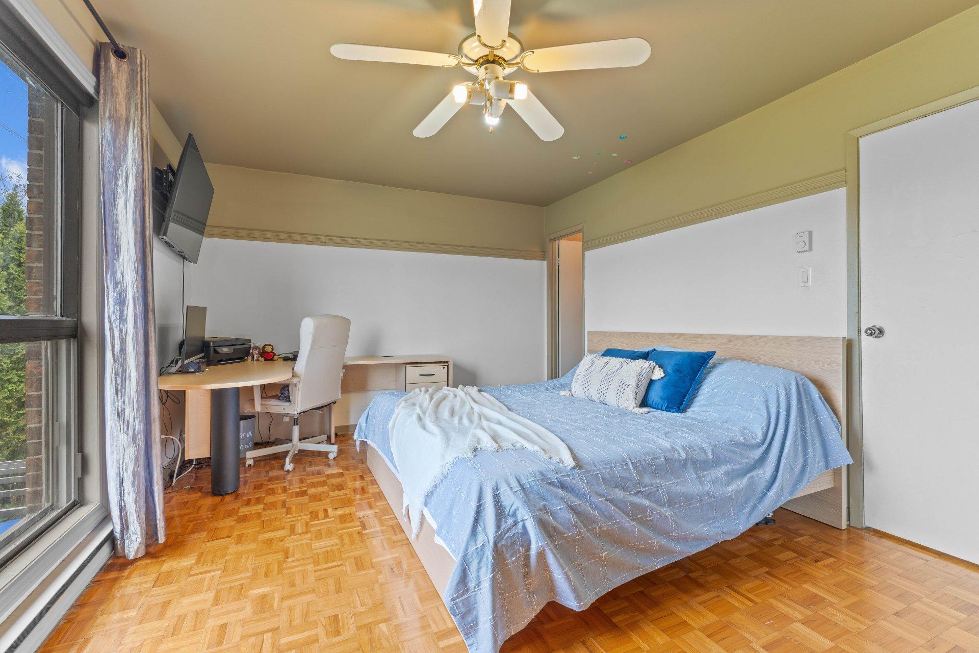 









953Z


Place Soulanges

,
Brossard,




QC
J4X1L8

