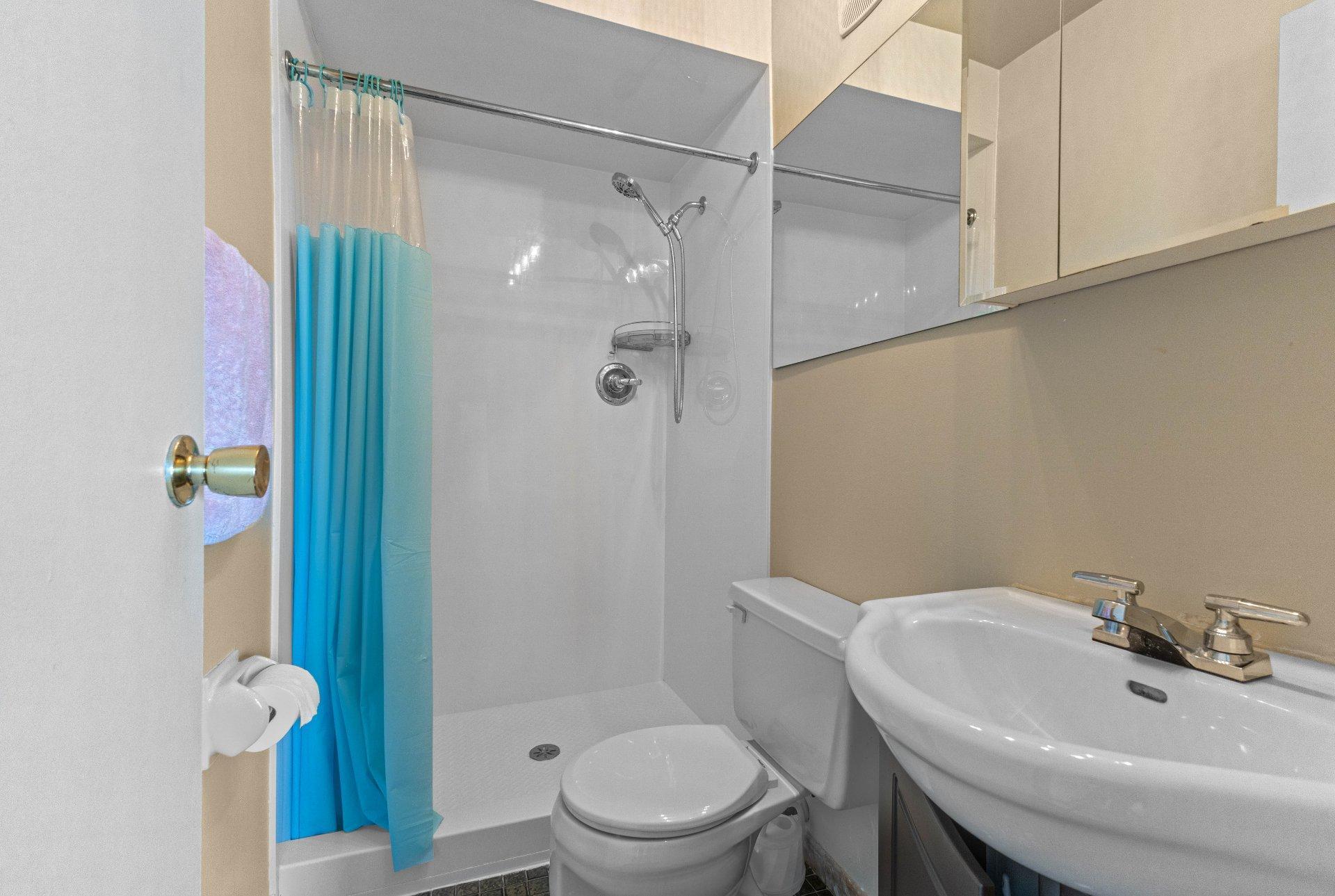 









953Z


Place Soulanges

,
Brossard,




QC
J4X1L8


