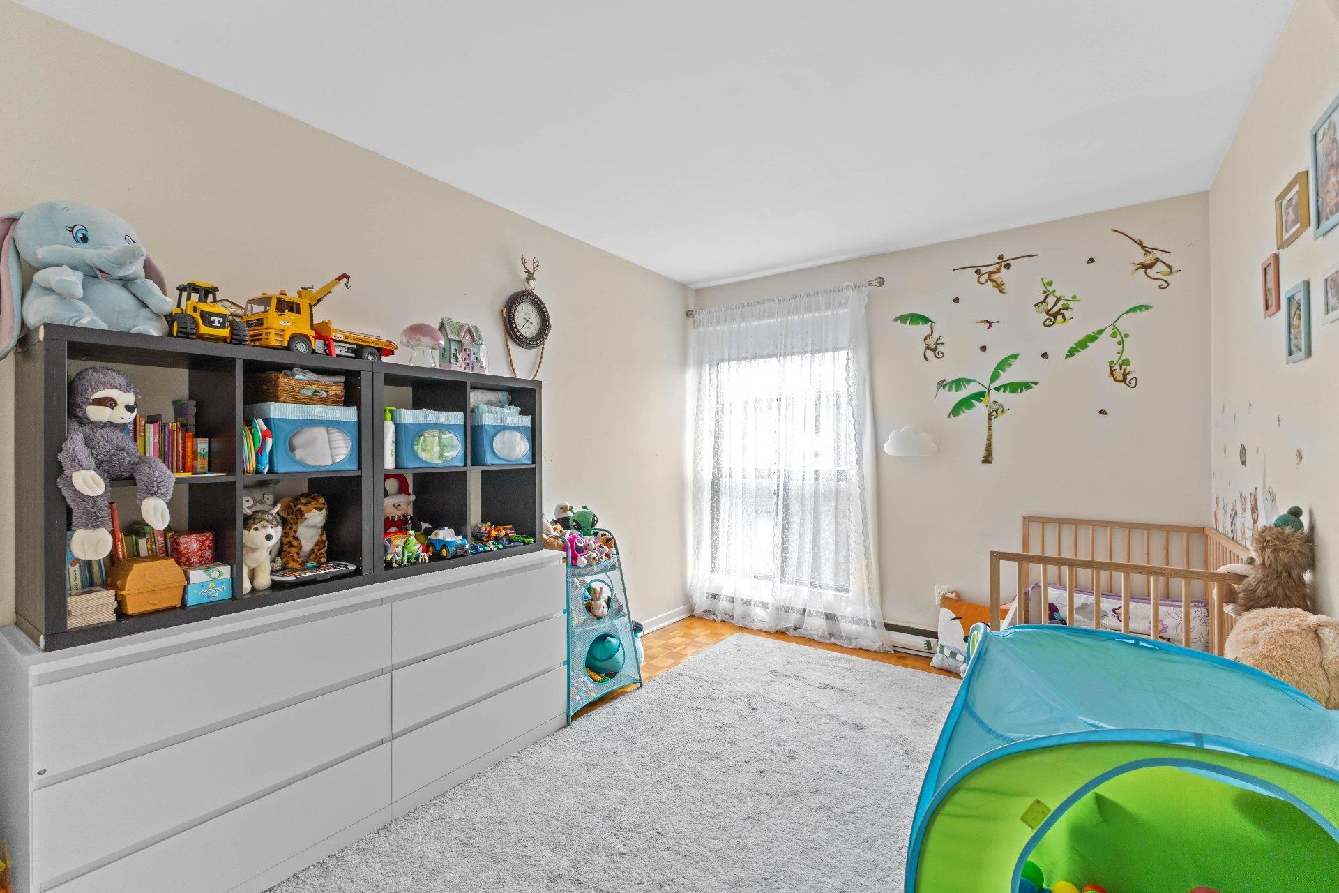 









953Z


Place Soulanges

,
Brossard,




QC
J4X1L8

