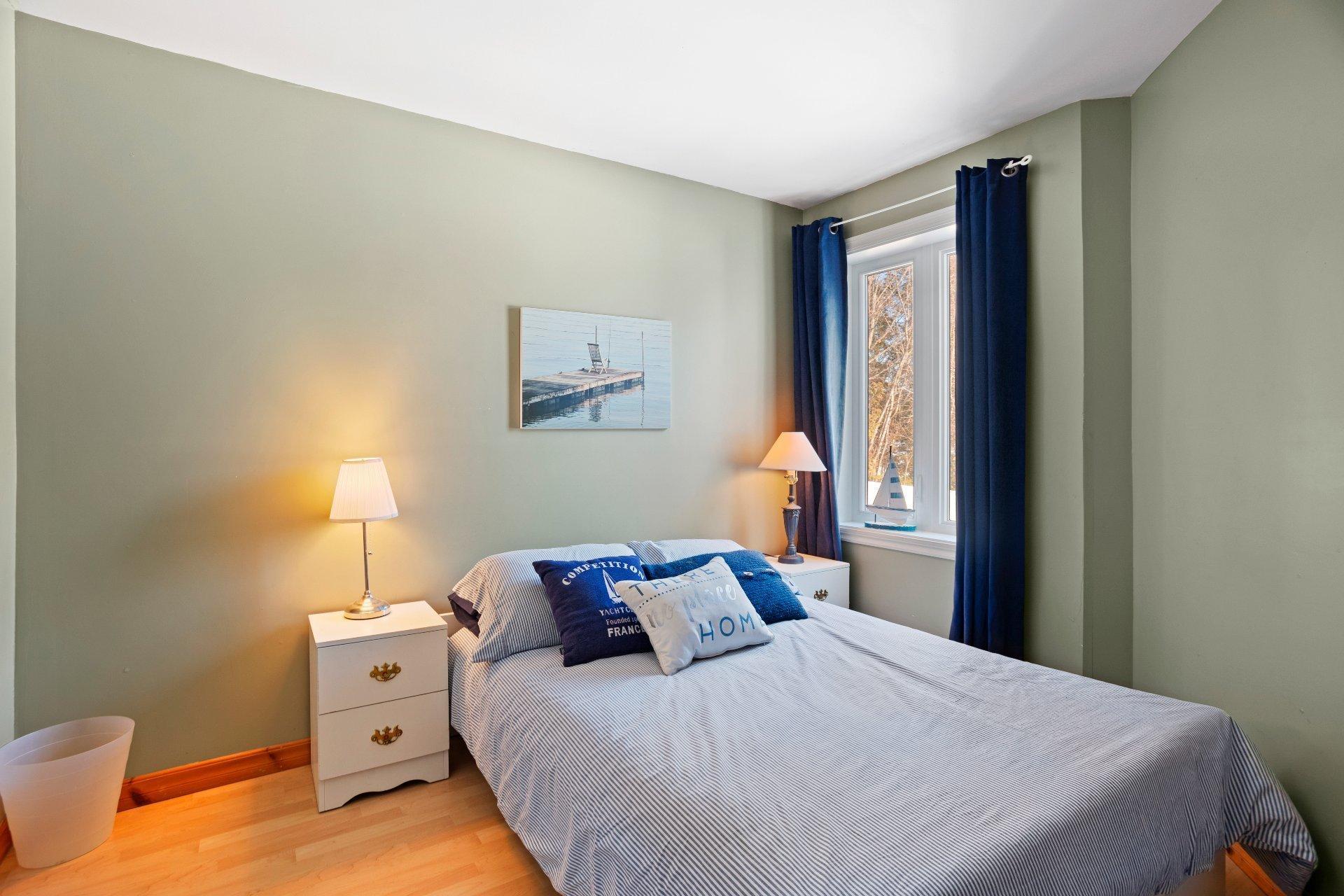 









232


Ch. de Chambord

,
Saint-Adolphe-d'Howard,




QC
J0T2B0

