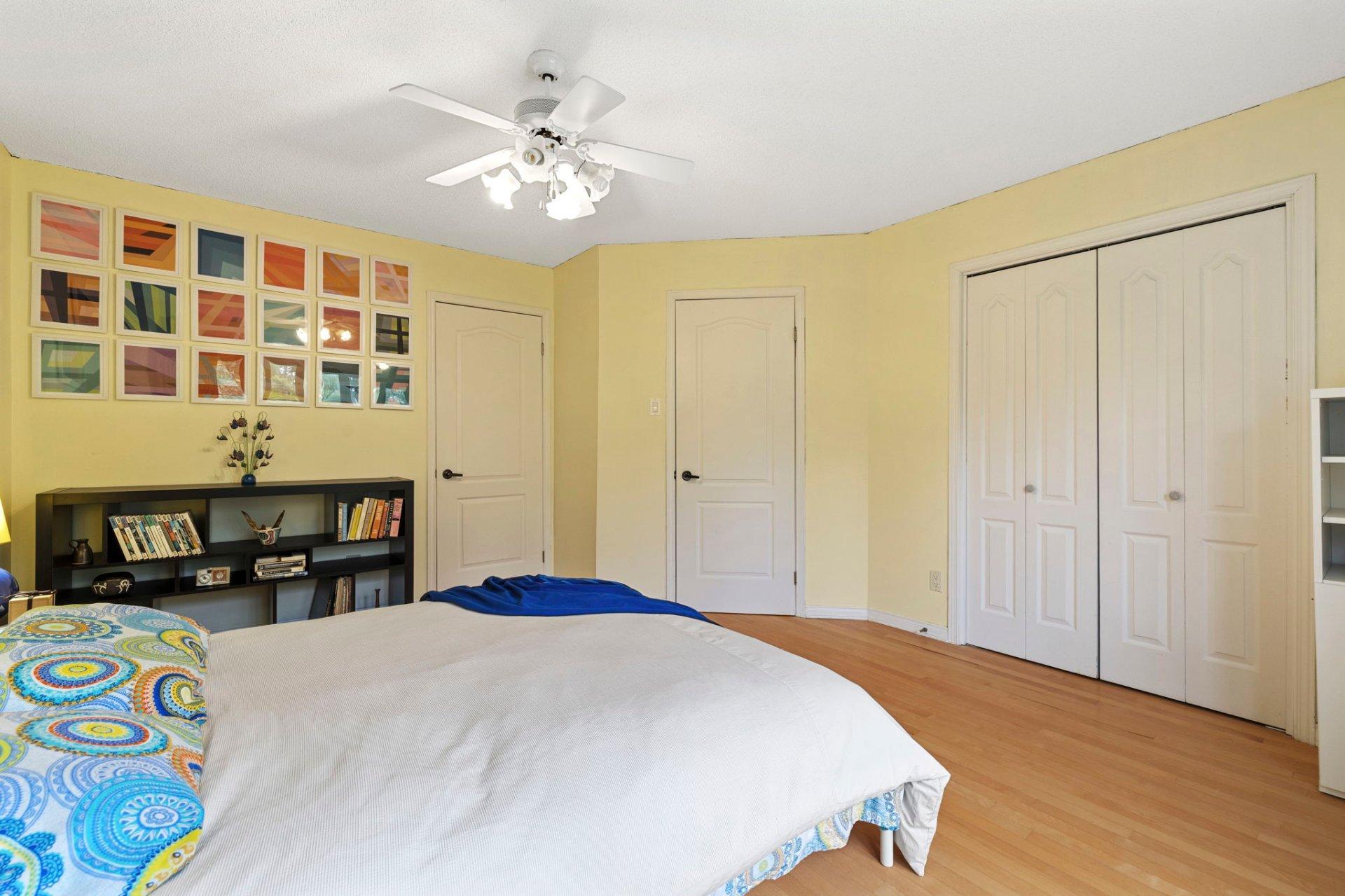 









32


Ch. Wallace

,
Chelsea,




QC
J9B1M6

