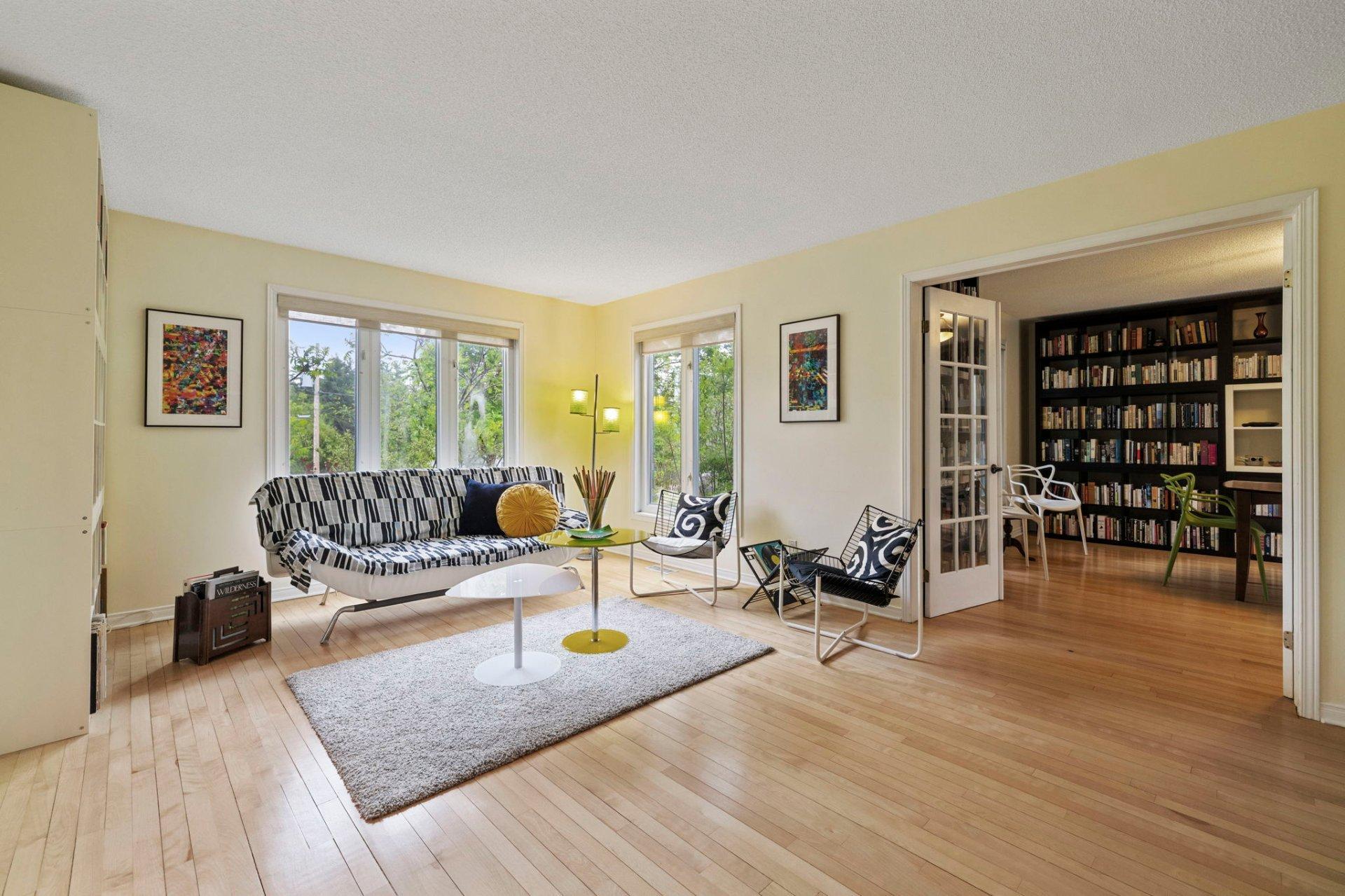 









32


Ch. Wallace

,
Chelsea,




QC
J9B1M6

