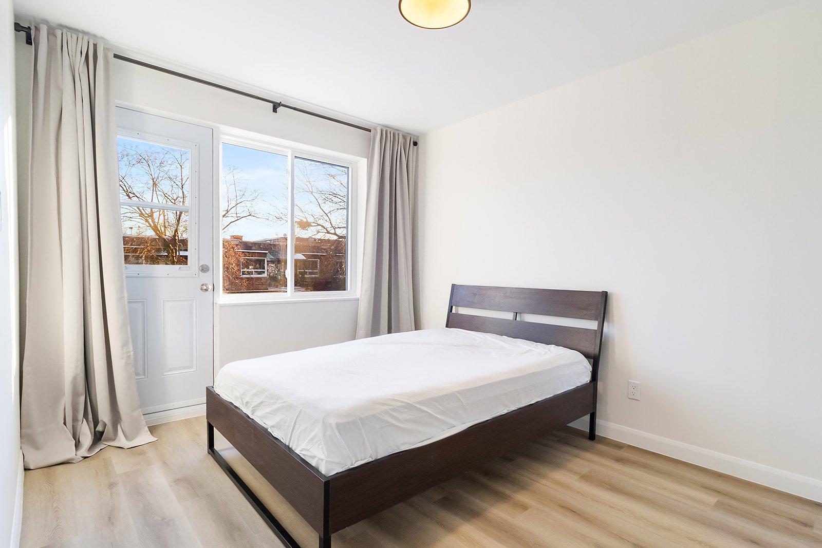 









2635

 - 2639


Rue Raudot

,
Montréal (Le Sud-Ouest),




QC
H4E2P6


