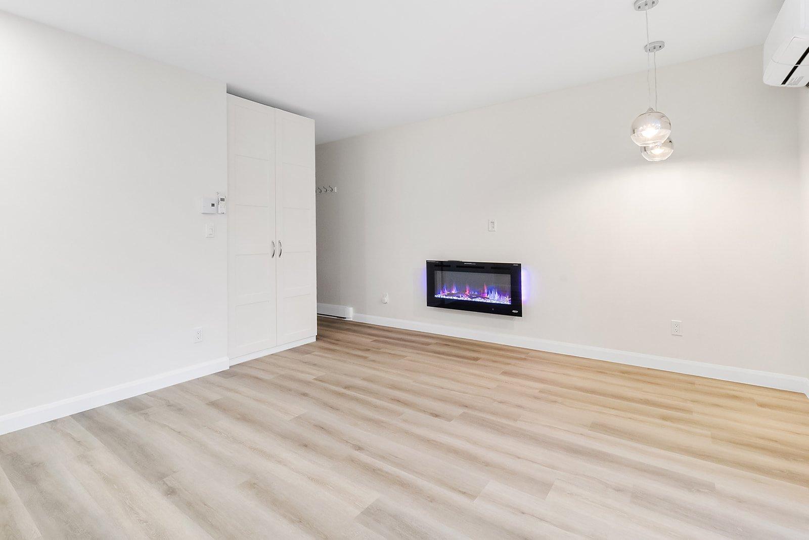 









2635

 - 2639


Rue Raudot

,
Montréal (Le Sud-Ouest),




QC
H4E2P6

