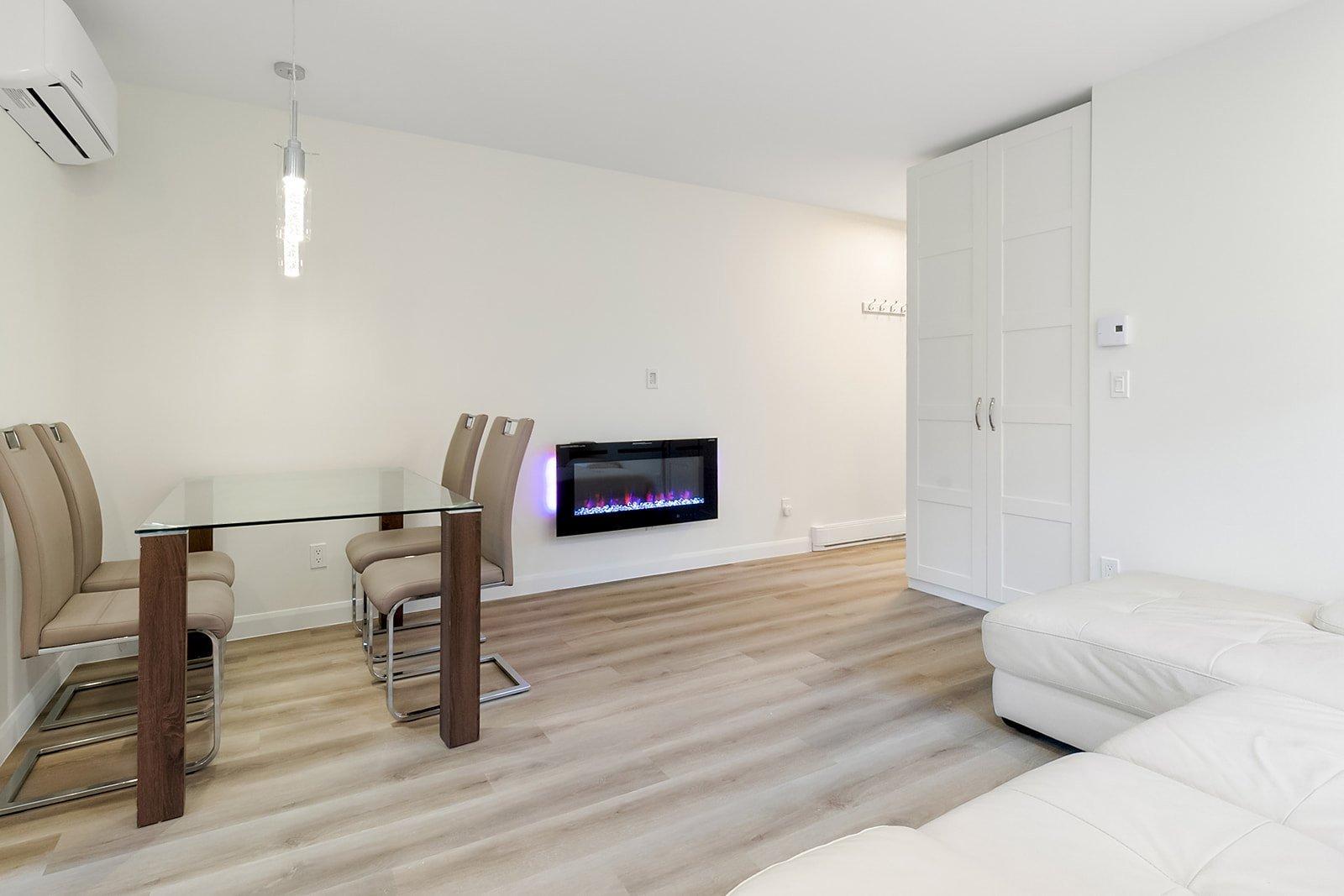 









2635

 - 2639


Rue Raudot

,
Montréal (Le Sud-Ouest),




QC
H4E2P6

