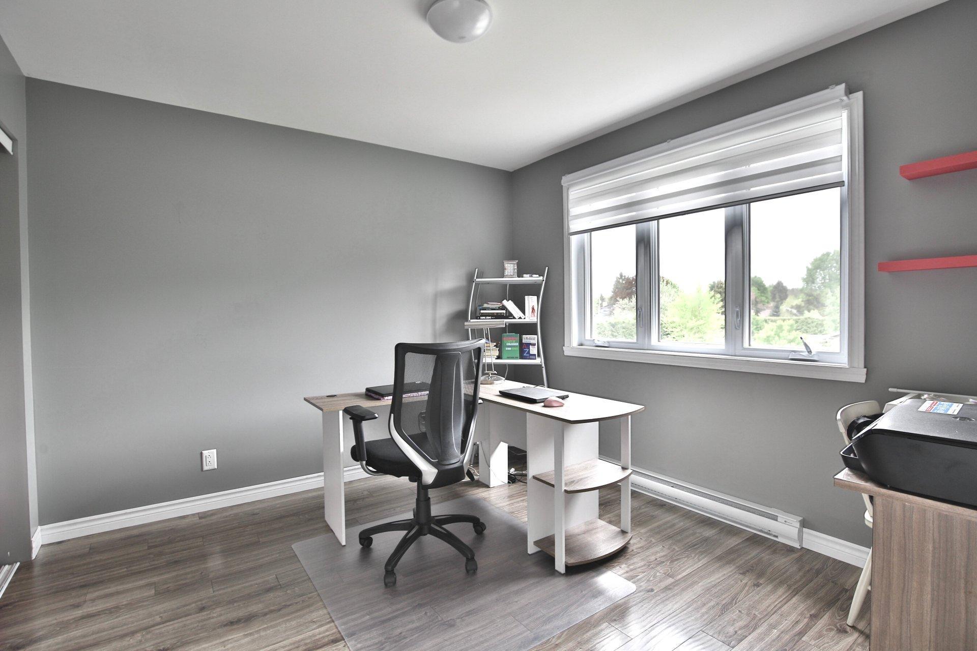 









55


Place Massey

,
Saint-Bruno-de-Montarville,




QC
J3V1A2

