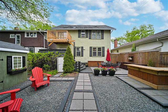 









237


Oak

ST,
Winnipeg,




MB
R3M 3P7

