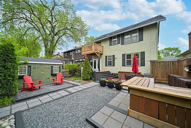 









237


Oak

ST,
Winnipeg,




MB
R3M 3P7

