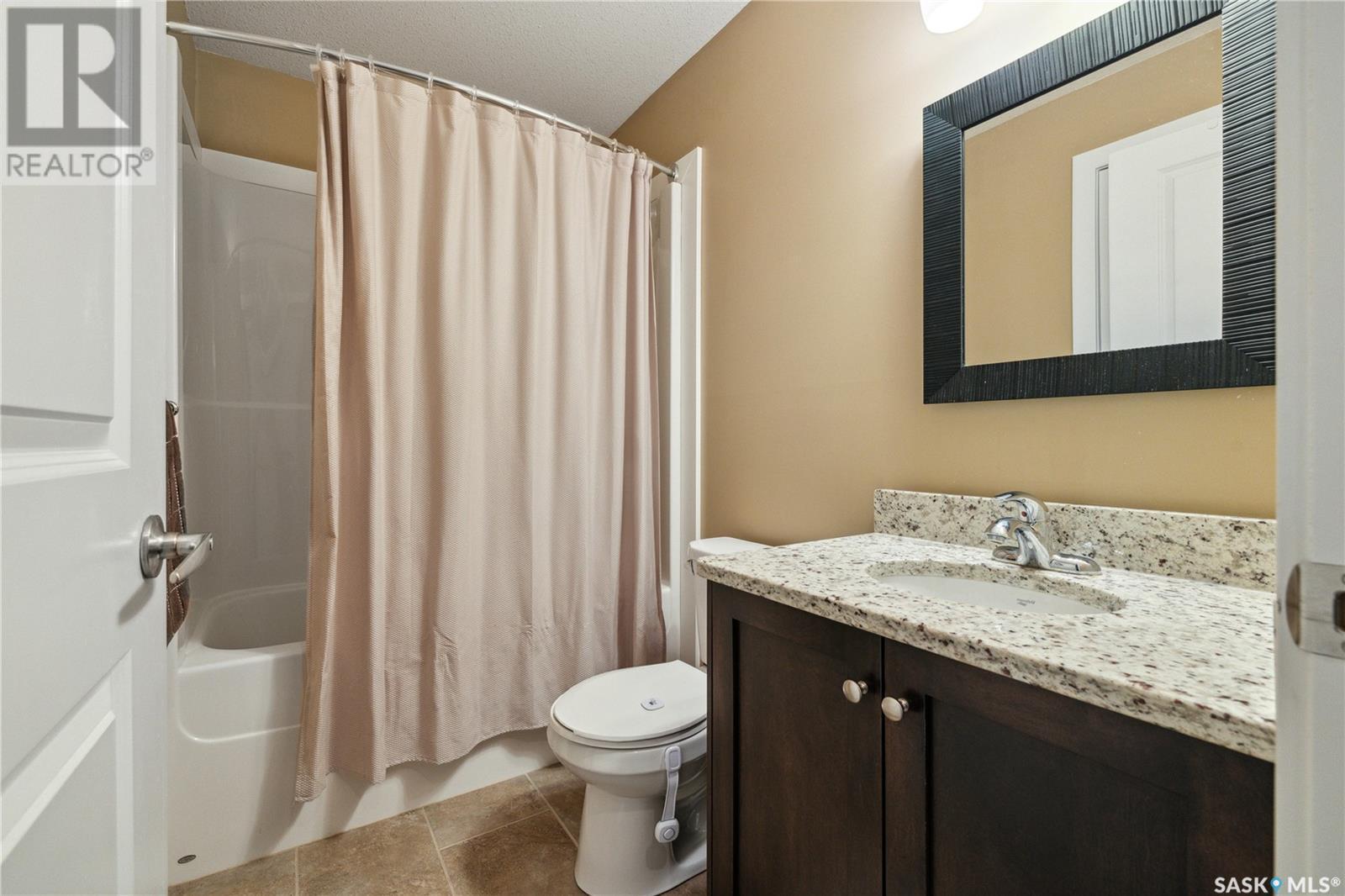 












71 Brigham ROAD

,
Moose Jaw,




Saskatchewan
S6K0A7

