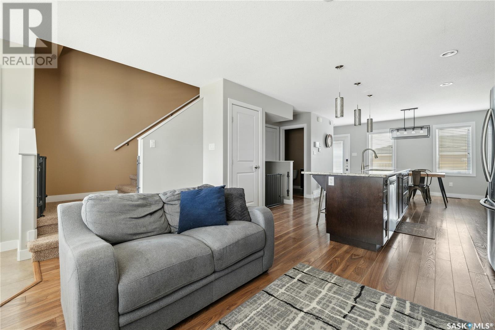 












71 Brigham ROAD

,
Moose Jaw,




Saskatchewan
S6K0A7

