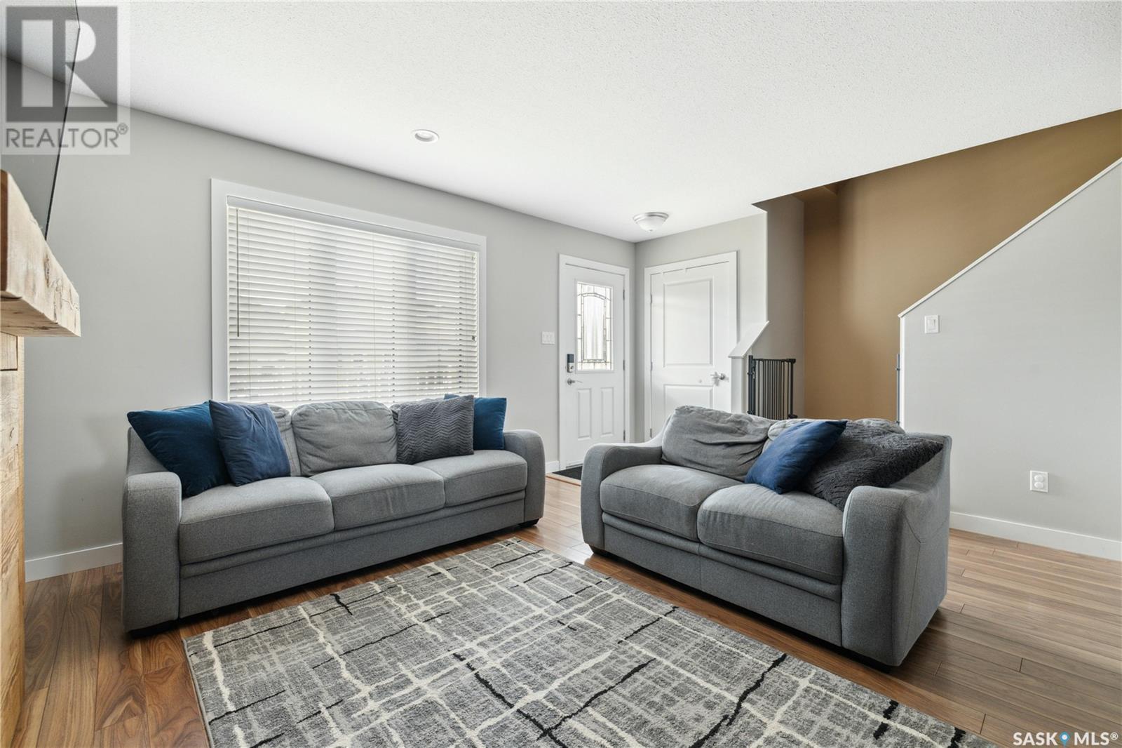 












71 Brigham ROAD

,
Moose Jaw,




Saskatchewan
S6K0A7

