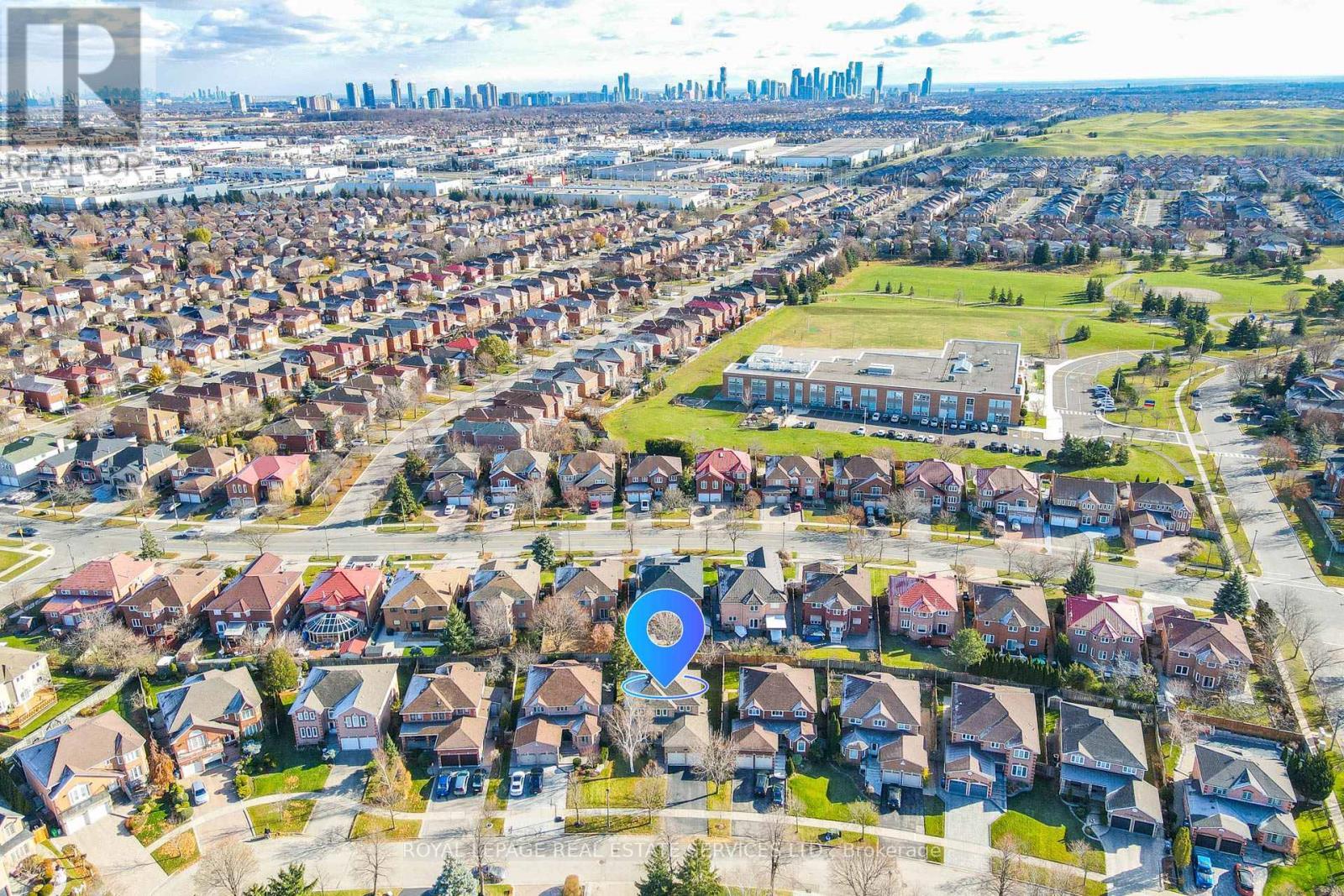 












1074 BRADBURY CHASE

,
Mississauga,




Ontario
L5V1J7

