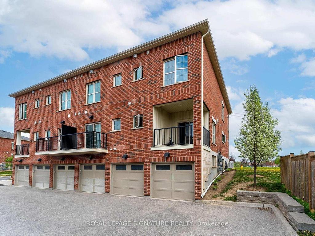 









275


Max Becker

Drive, 1,
Kitchener,




ON
N2E 4G2

