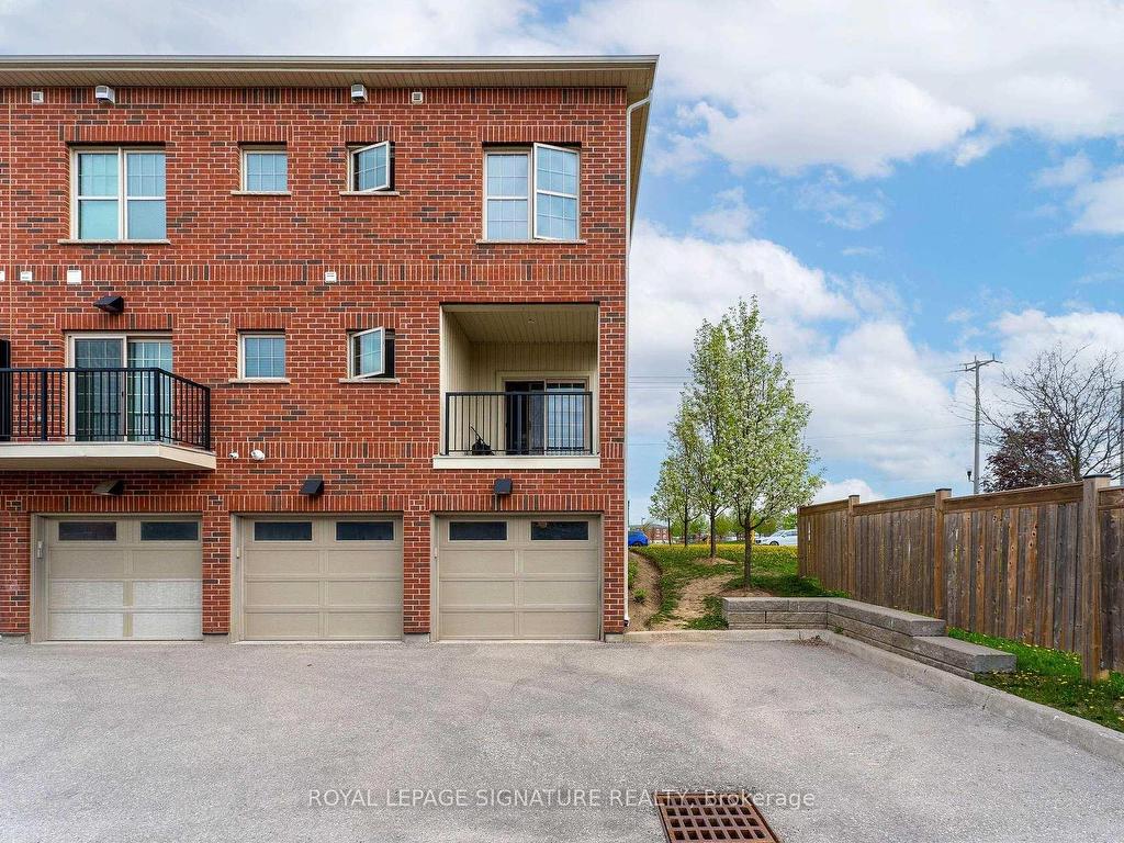 









275


Max Becker

Drive, 1,
Kitchener,




ON
N2E 4G2

