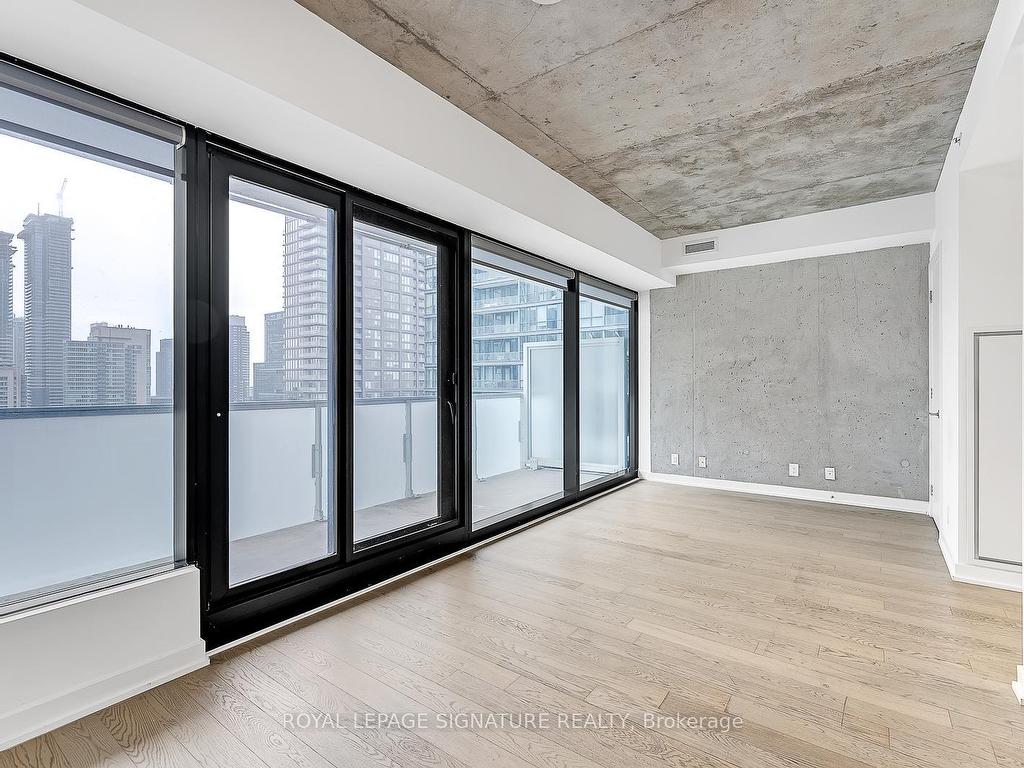 









11


Charlotte

Street, 2201,
Toronto,




ON
M5V 0M6

