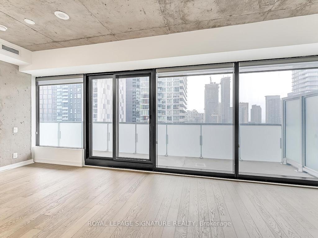 









11


Charlotte

Street, 2201,
Toronto,




ON
M5V 0M6

