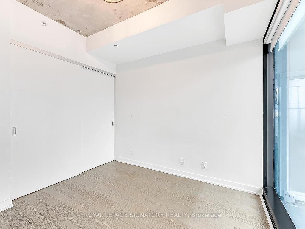 









11


Charlotte

Street, 2201,
Toronto,




ON
M5V 0M6

