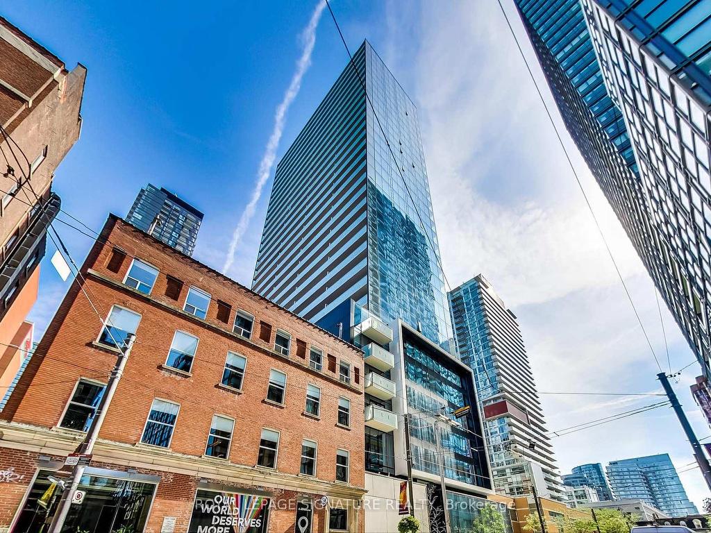 









11


Charlotte

Street, 2201,
Toronto,




ON
M5V 0M6


