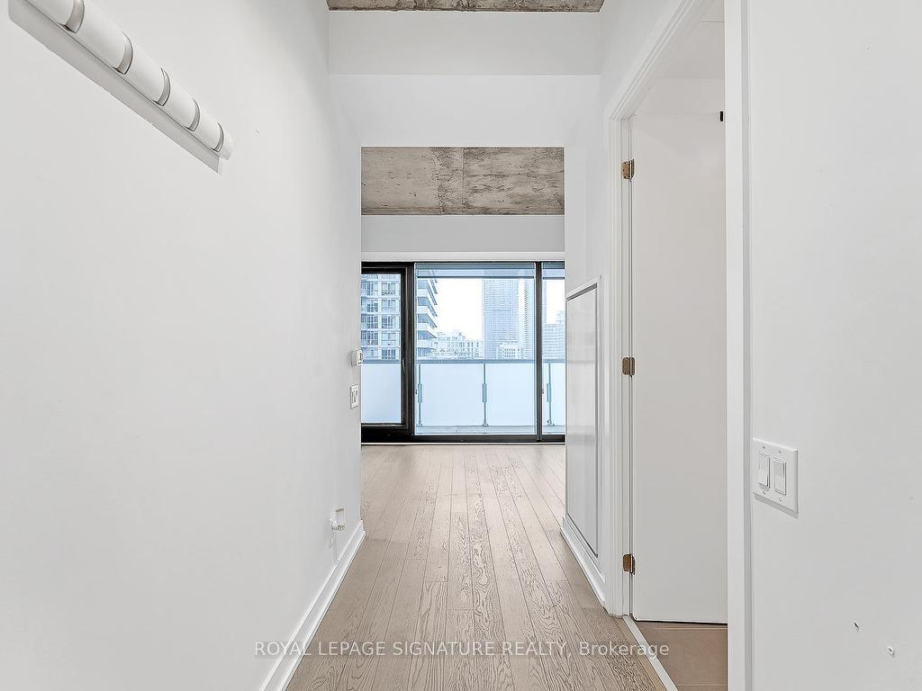 









11


Charlotte

Street, 2201,
Toronto,




ON
M5V 0M6

