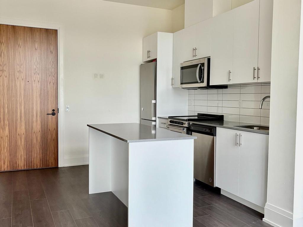 









509


Dundas

Street West, 808,
Oakville,




ON
L6M 4M2

