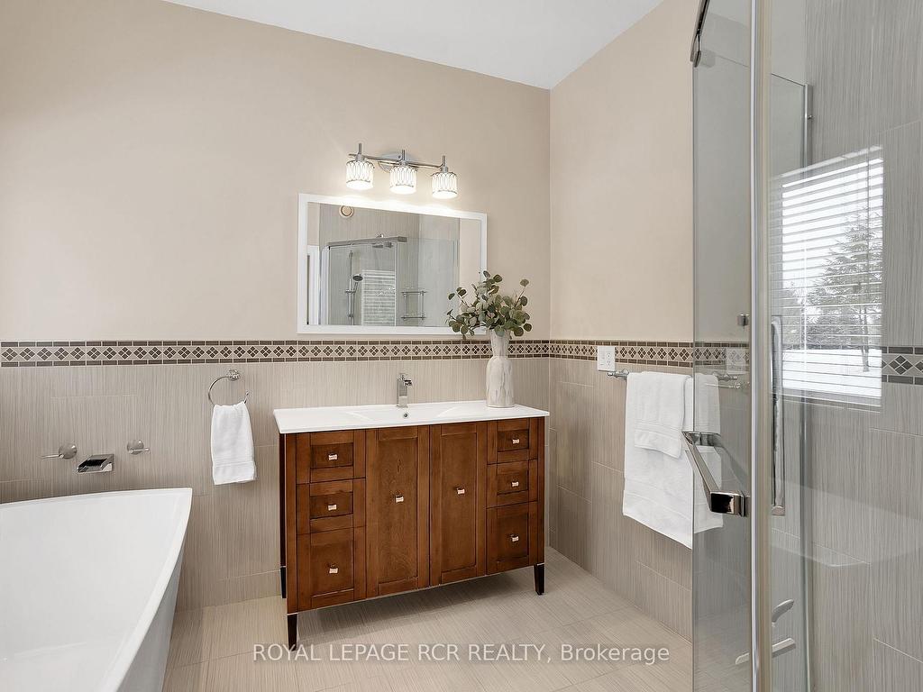 









16


Zimmerman

Drive, 1,
Caledon,




ON
L7E 4C2

