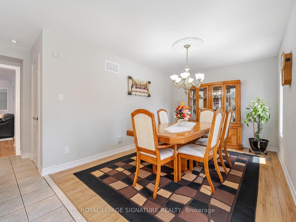 









206


Van Scott

Drive,
Brampton,




ON
L7A 1V9

