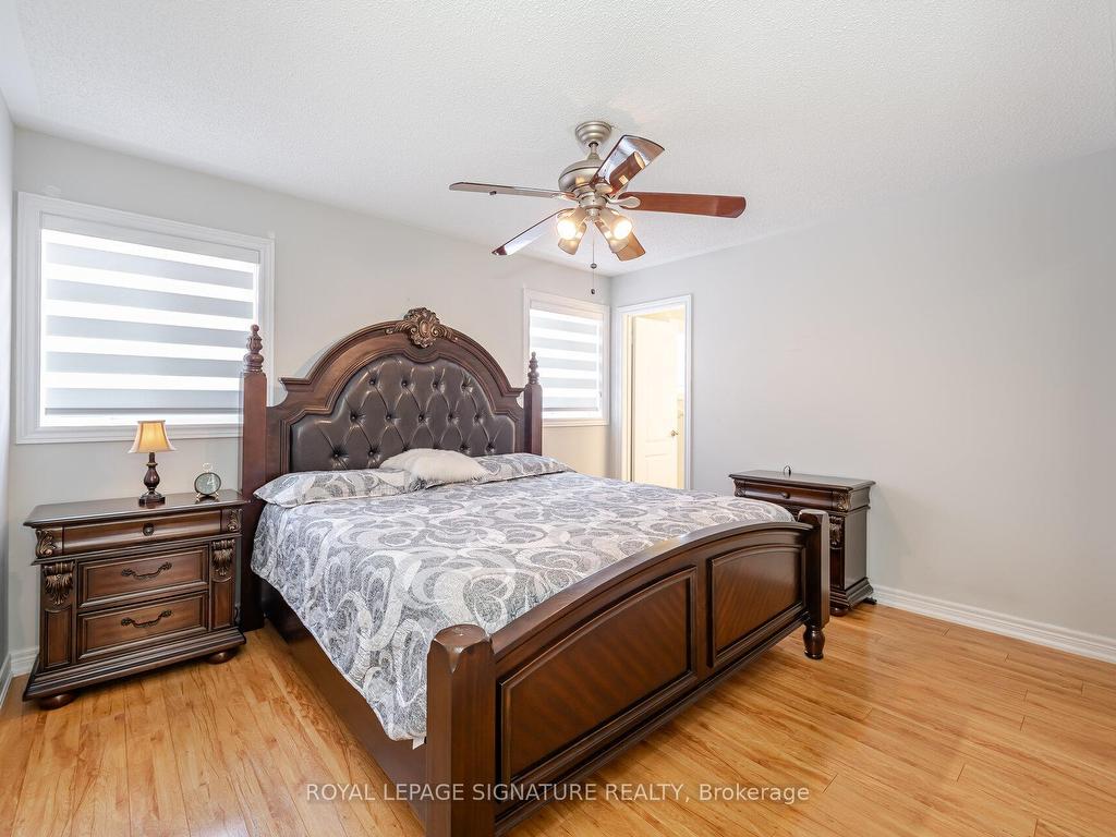 









206


Van Scott

Drive,
Brampton,




ON
L7A 1V9

