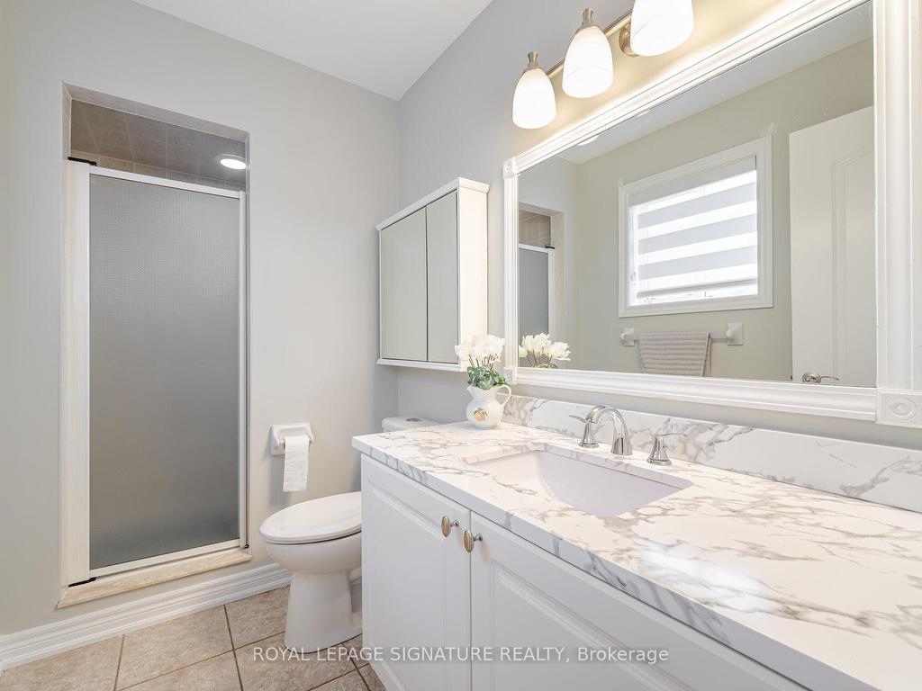 









206


Van Scott

Drive,
Brampton,




ON
L7A 1V9

