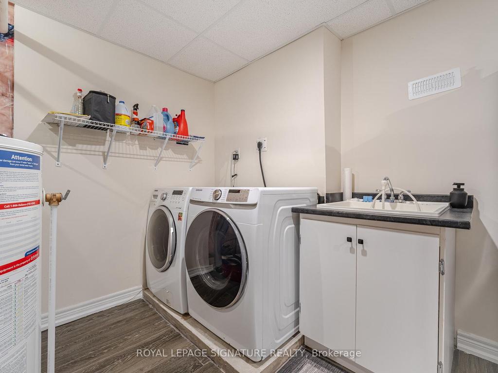 









206


Van Scott

Drive,
Brampton,




ON
L7A 1V9

