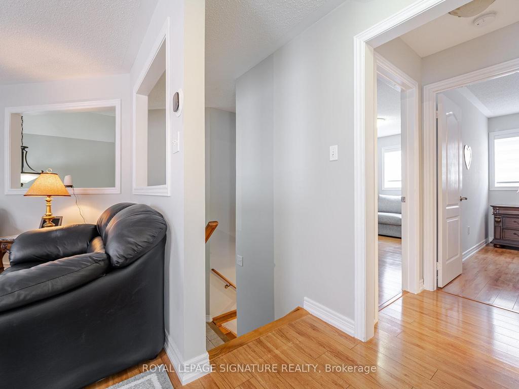 









206


Van Scott

Drive,
Brampton,




ON
L7A 1V9

