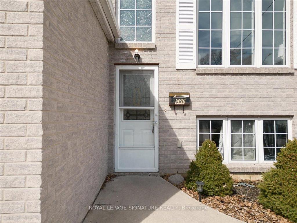 









590


DEVON

Avenue, Upper,
Oshawa,




ON
L1H 1R8

