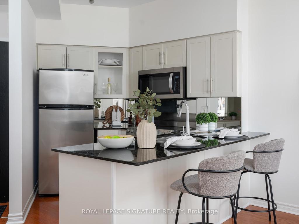 









15


Windermere

Avenue, 411,
Toronto,




ON
M6S 5A2

