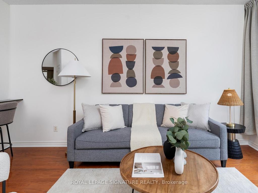 









15


Windermere

Avenue, 411,
Toronto,




ON
M6S 5A2


