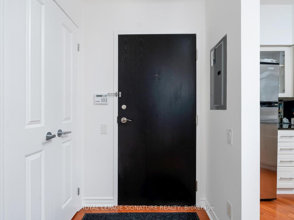 









15


Windermere

Avenue, 411,
Toronto,




ON
M6S 5A2

