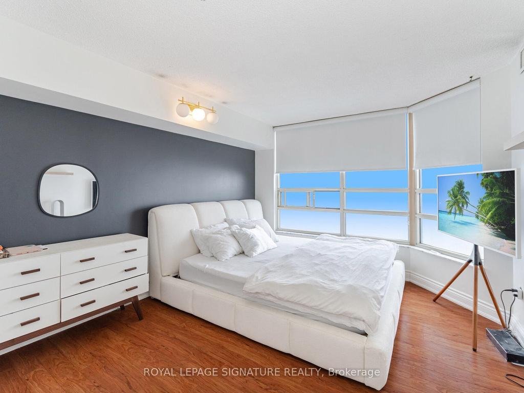 









250


Webb

Drive, 1401,
Mississauga,




ON
L5B 3Z4

