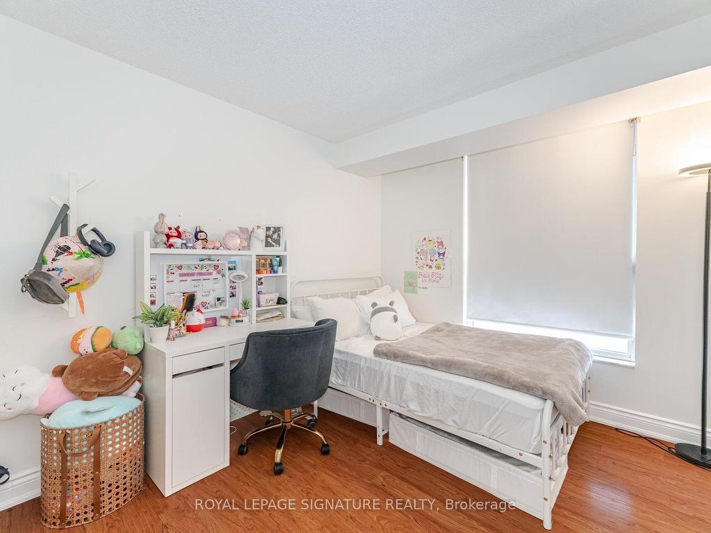 









250


Webb

Drive, 1401,
Mississauga,




ON
L5B 3Z4

