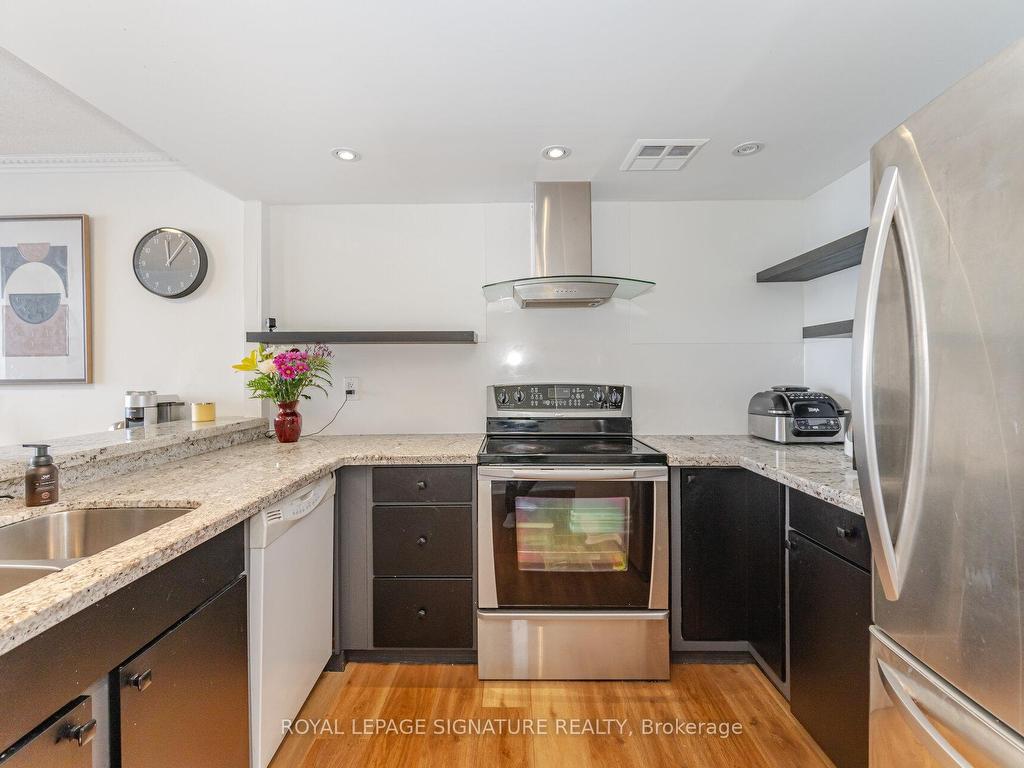 









250


Webb

Drive, 1401,
Mississauga,




ON
L5B 3Z4

