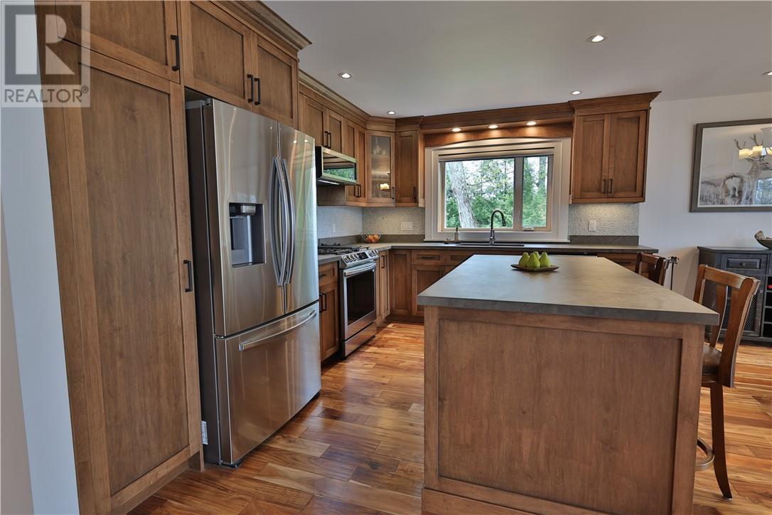 












501 Green Bay Shores

,
Sheguiandah, Manitoulin Island,




Ontario
P0P1W0

