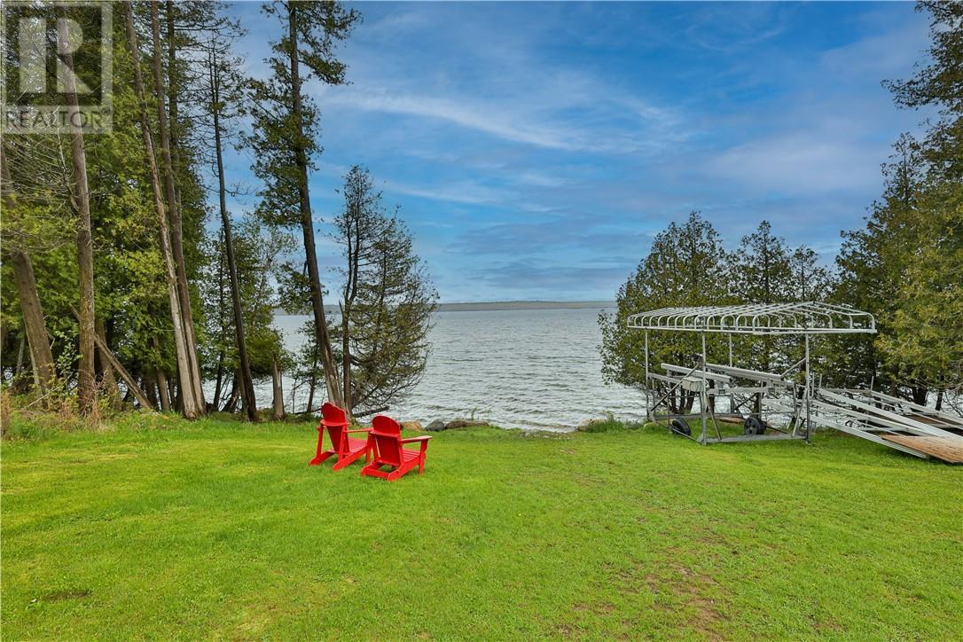 












501 Green Bay Shores

,
Sheguiandah, Manitoulin Island,




Ontario
P0P1W0

