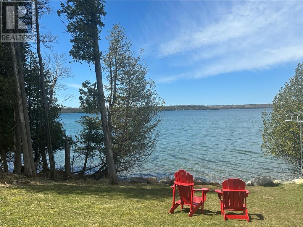 












501 Green Bay Shores

,
Sheguiandah, Manitoulin Island,




Ontario
P0P1W0

