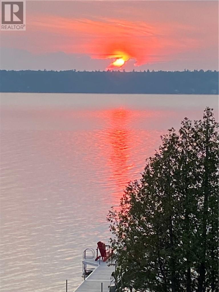 












501 Green Bay Shores

,
Sheguiandah, Manitoulin Island,




Ontario
P0P1W0

